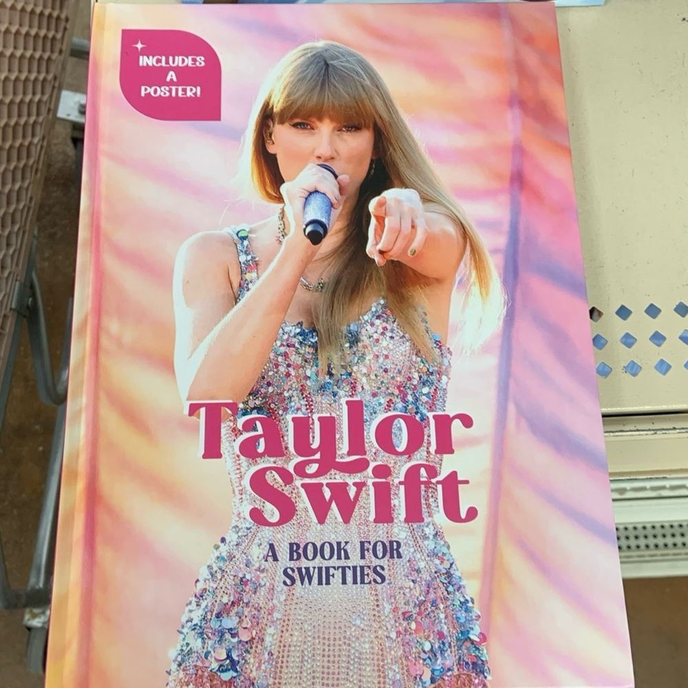 Taylor Swift: A Book for Swifties With Poster Eras Tour Era Collectible Gift New - Picture 7 of 7